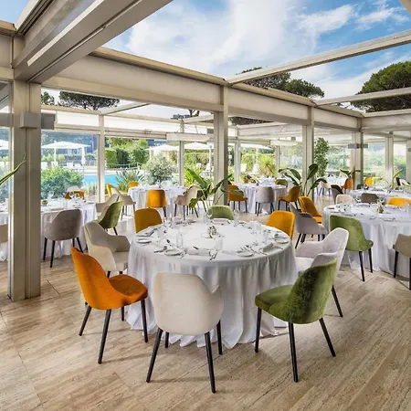 - Eur Parco Dei Medici By Ihg Szálloda 4*