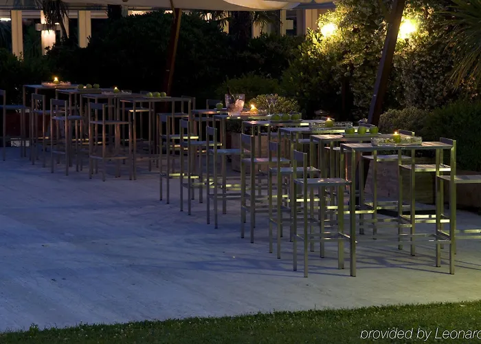 Hotel - Eur Parco Dei Medici By Ihg 4*