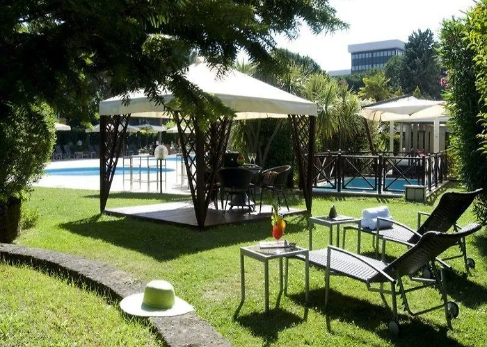 - Eur Parco Dei Medici By Ihg Rzym